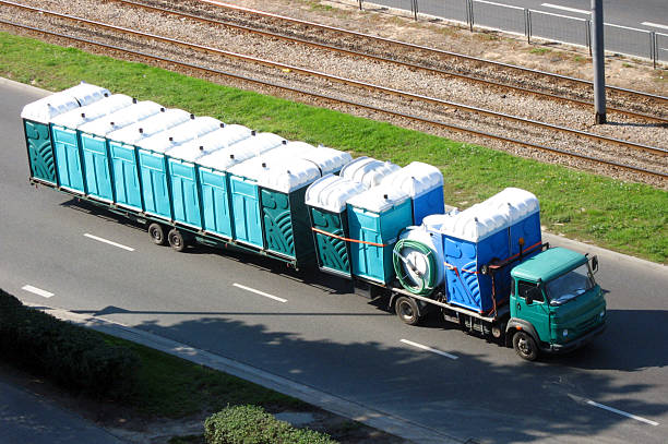 Best Portable restroom trailer rental  in Beverly, OH