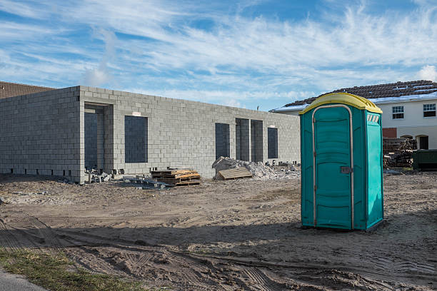 Best Portable restroom trailer rental  in Beverly, OH